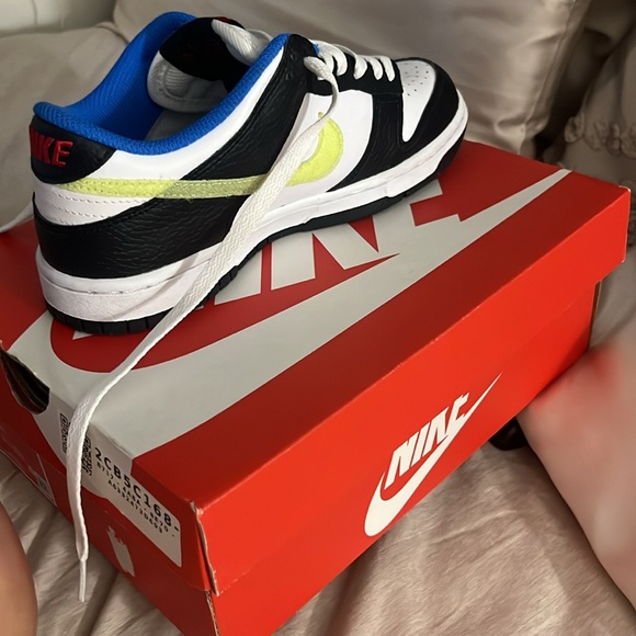 Nike dunk low, signal Blue Lemon Twist (GS) - Picture 4 of 4